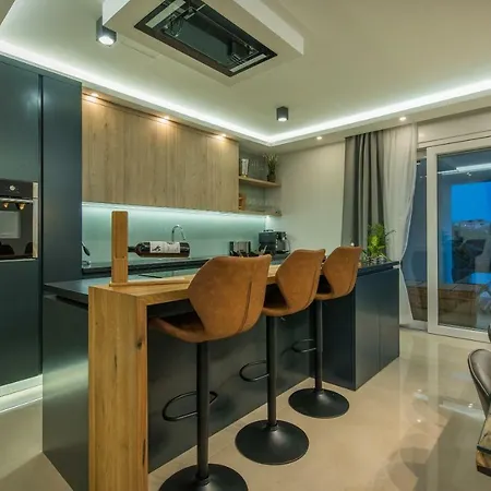 Emelie ميدولين